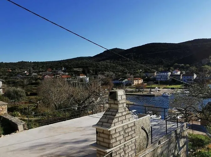 Seaside House Luka, Dugi Otok - 20212 Feriehus